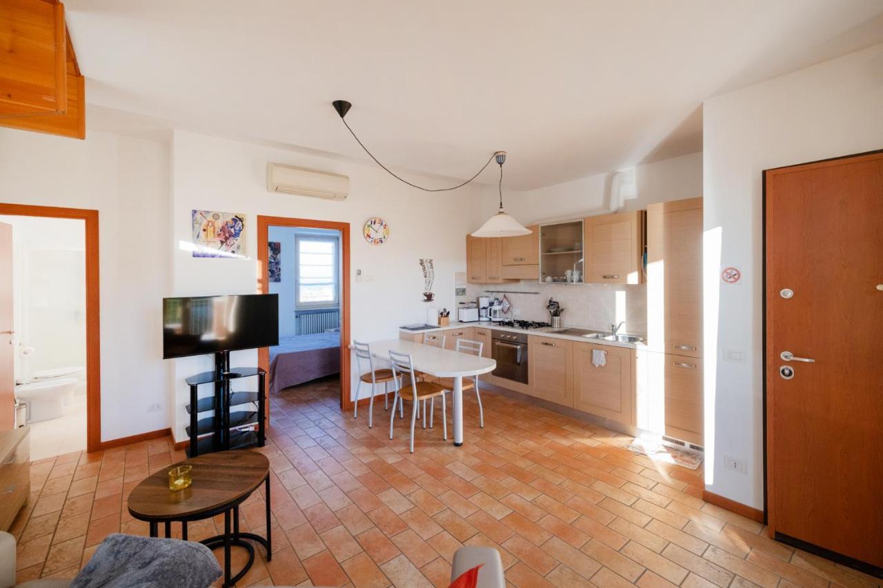 Apartmentsgarda - Rosa Chiare Bardolino Exteriör bild