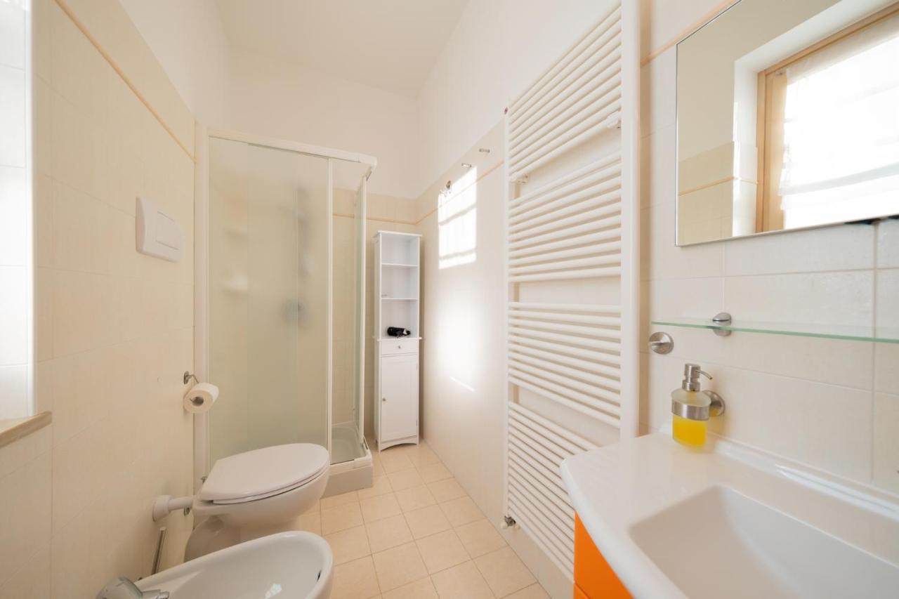 Apartmentsgarda - Rosa Chiare Bardolino Exteriör bild