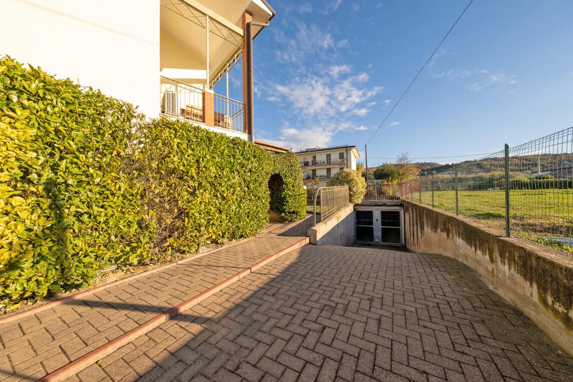 Apartmentsgarda - Rosa Chiare Bardolino Exteriör bild